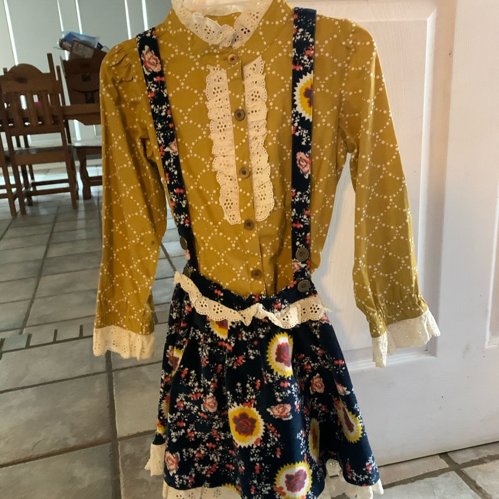 Girls outfit